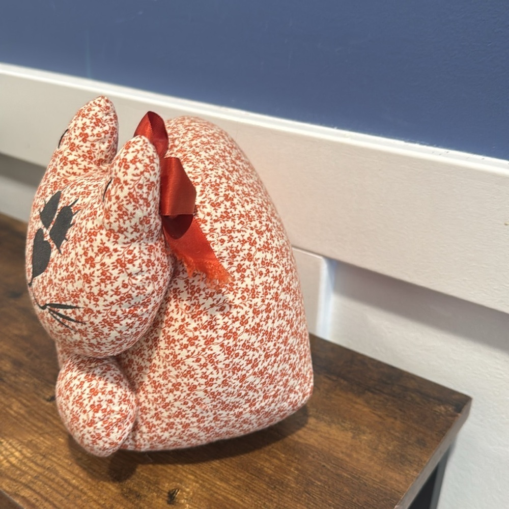 Vintage Fabric Cat Doorstop Stuffed Pillow Kitty Cat Primative Folk Art Hand Sew - Picture 3 of 8